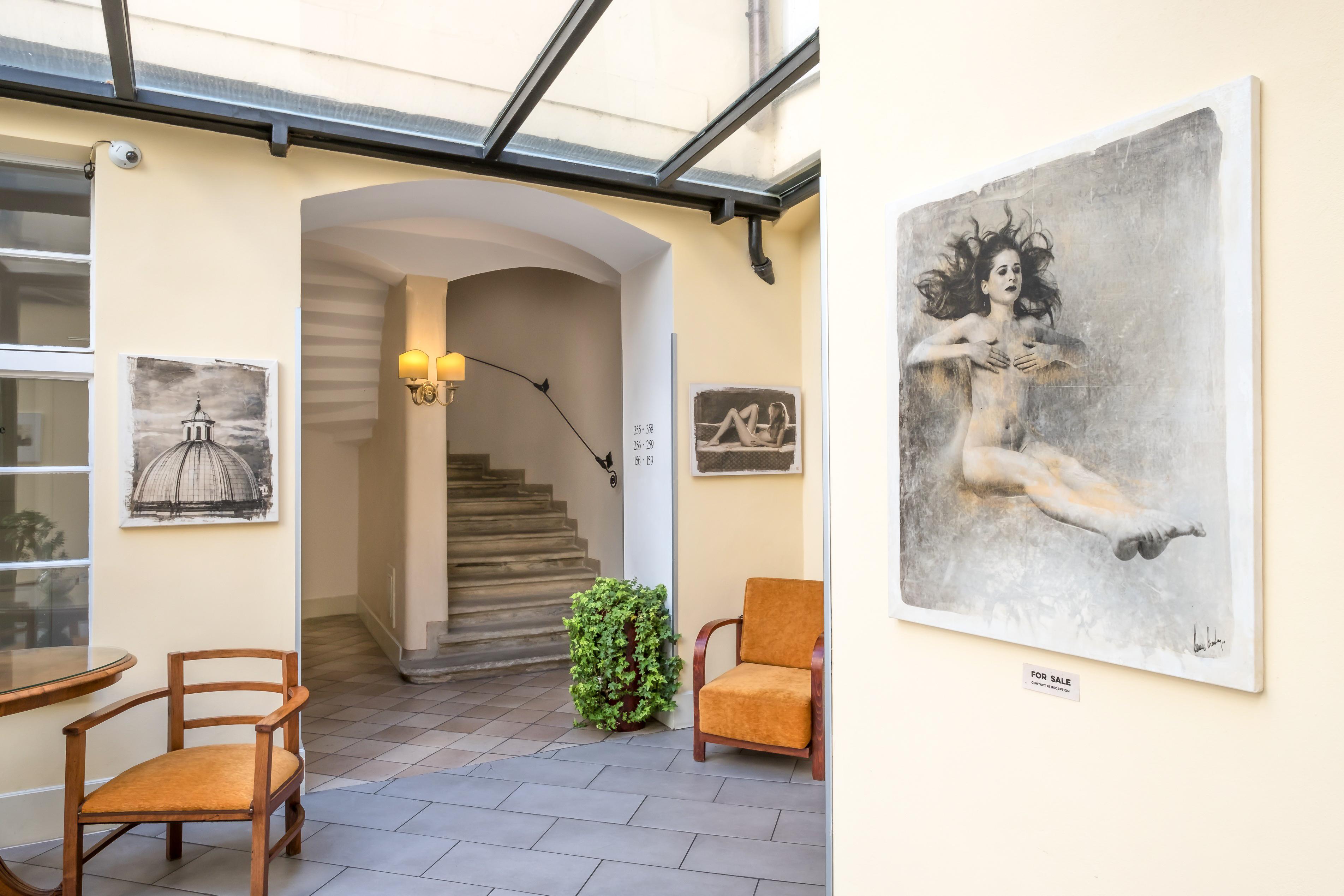 Hotel Bookquet Prague Exterior photo The interior of the gallery