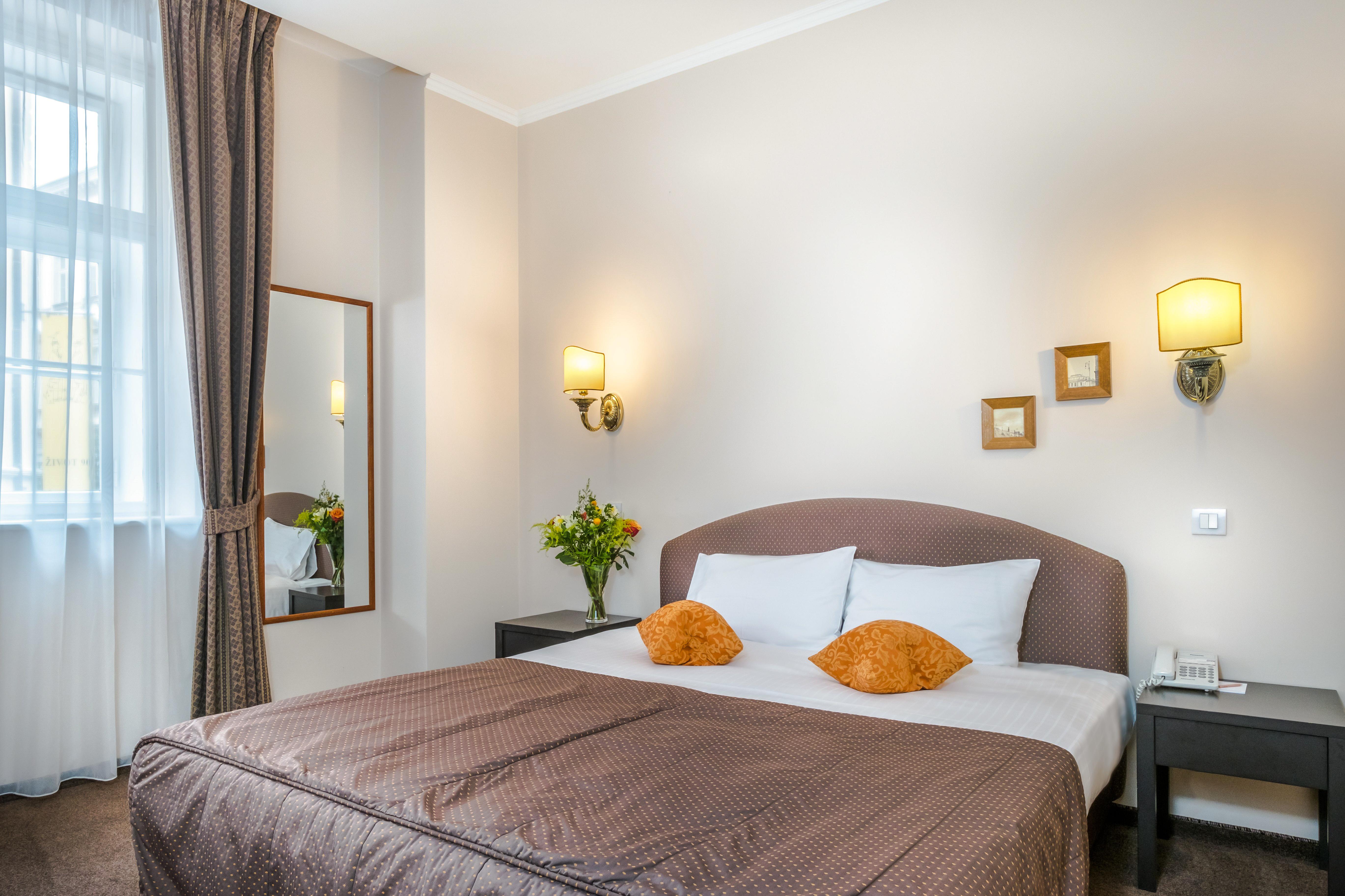 Hotel Bookquet Prague Exterior photo A bedroom