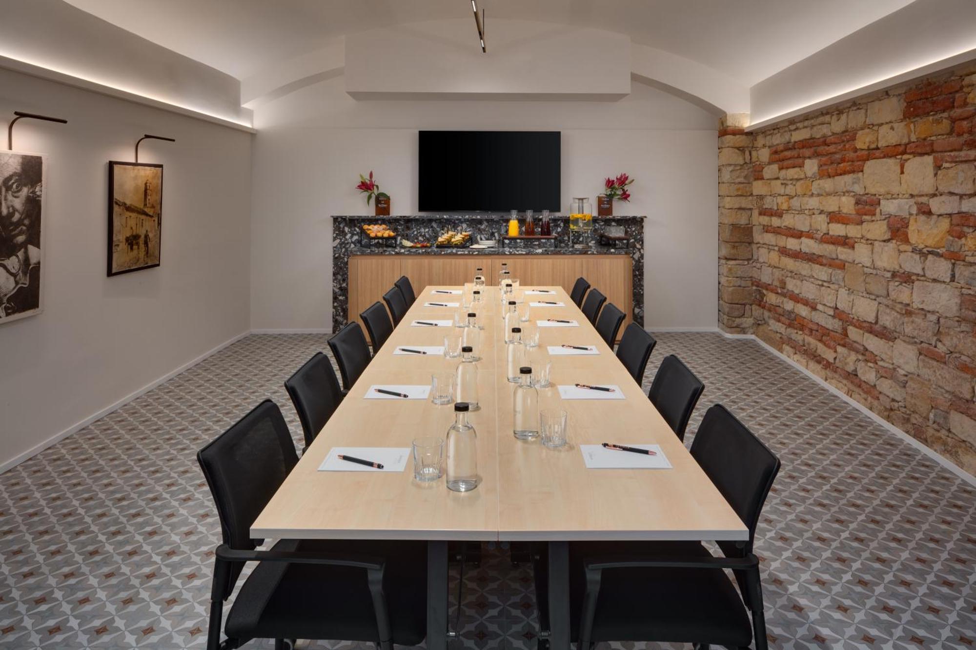 Hotel Bookquet Prague Exterior photo The Boardroom at The Ivy Hotel